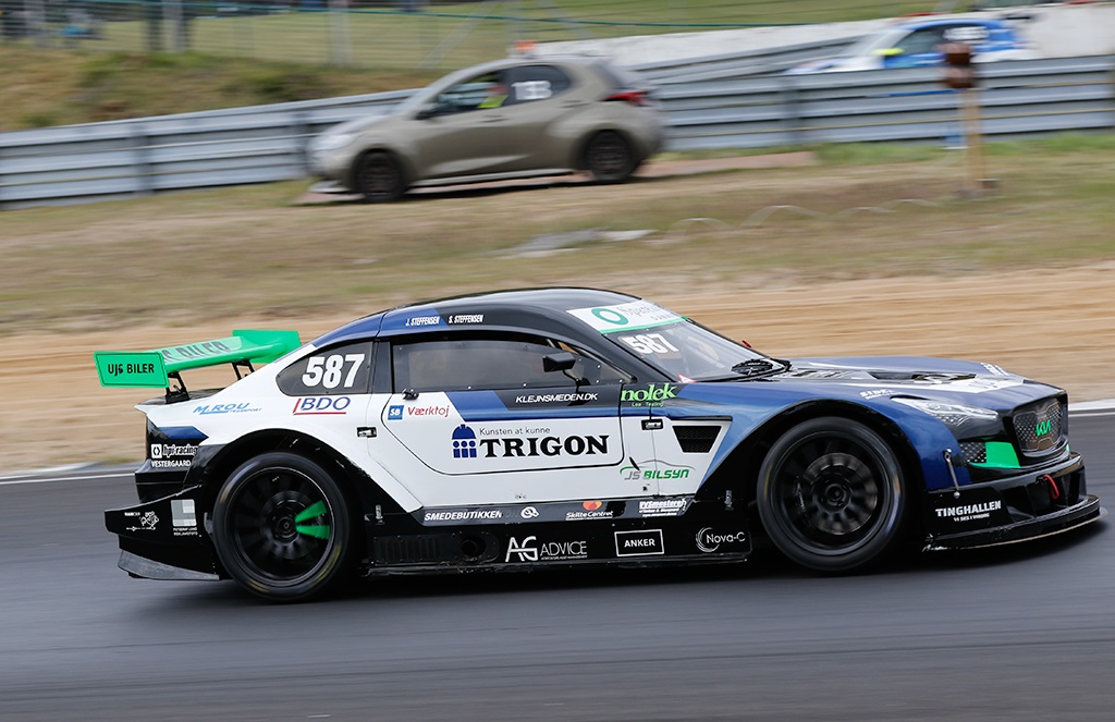 Jakob og Sander Steffensen - Nymark Racing Academy sejrede på FDM Jyllandsringen.
(Foto: Motorsporten.dk)